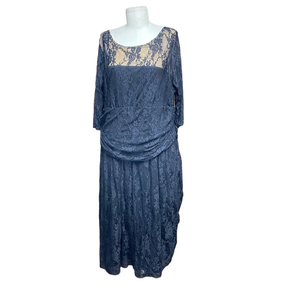 Kiyonna Black Nude Lace‎ Ruched Luna Dress Plus Size 2X